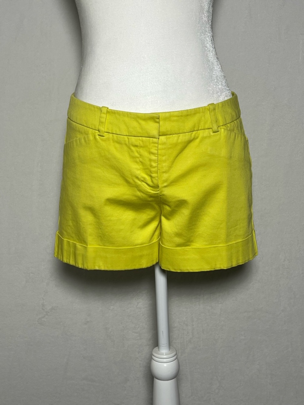 MOSSIMO Bright Yellow Low Rise Cuffed Cotton Shorts - size 6